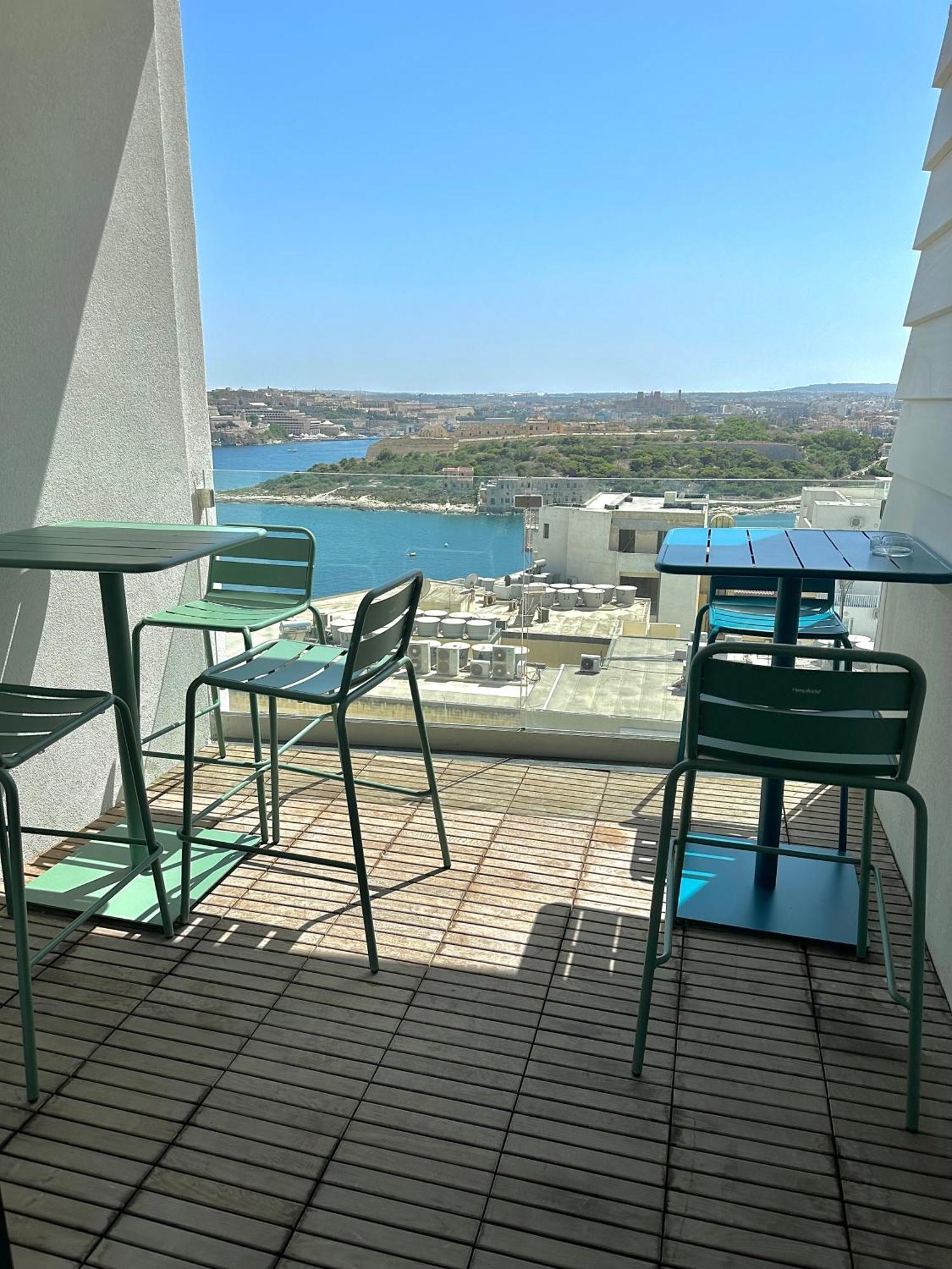 Eleven By Warren Collection Apartment Sliema Exterior photo